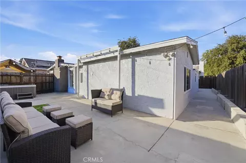 Exterior - 11863 Phillippi Ave, Pacoima, CA 91331 photo 2 of 7
