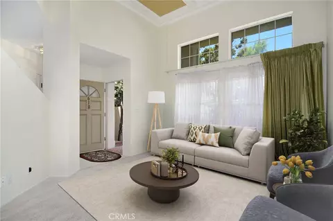 Living - 618 Warwick Ave, Thousand Oaks, CA 91360 photo 1 of 4