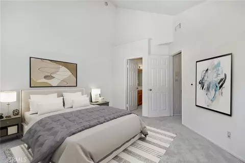Bedroom - 618 Warwick Ave, Thousand Oaks, CA 91360 photo 3 of 5