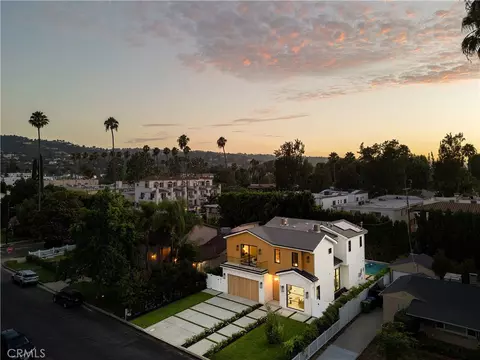 4517 Longridge Ave, Sherman Oaks, CA 91423
