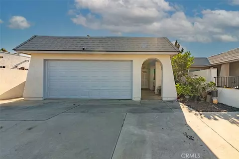 Exterior - 309 Calle Montecito, Oceanside, CA 92057 photo 6 of 6