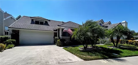 25845 Espinoza Dr, Valencia, CA 91355