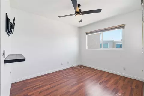 Bedroom - 54 Oval Rd, Irvine, CA 92604 photo 1 of 5