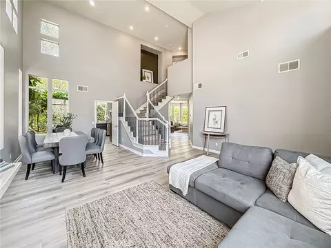 Living - 3032 Obsidian Ct, Simi Valley, CA 93063 photo 2 of 6