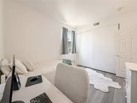 Bedroom - 3032 Obsidian Ct, Simi Valley, CA 93063 photo 6 of 10