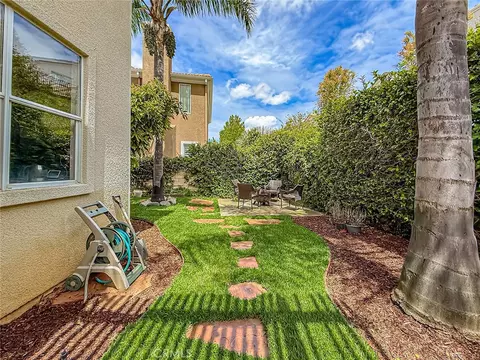 Exterior - 3032 Obsidian Ct, Simi Valley, CA 93063 photo 4 of 9