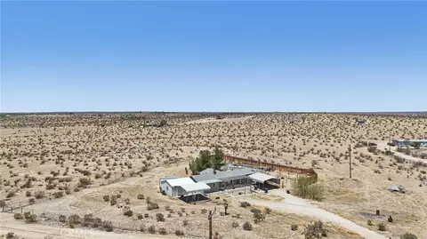 View/Area - 20741 E Avenue J12, Lancaster, CA 93535 photo 2 of 10