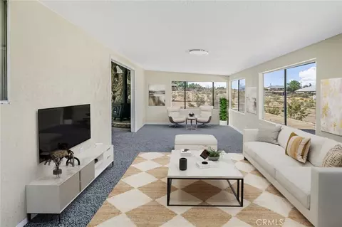 Living - 11694 Pepper St, Hesperia, CA 92345 photo 10 of 10