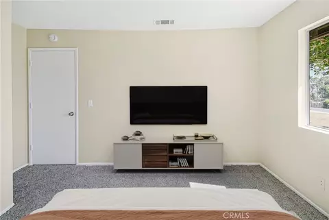 Bedroom - 11694 Pepper St, Hesperia, CA 92345 photo 5 of 10