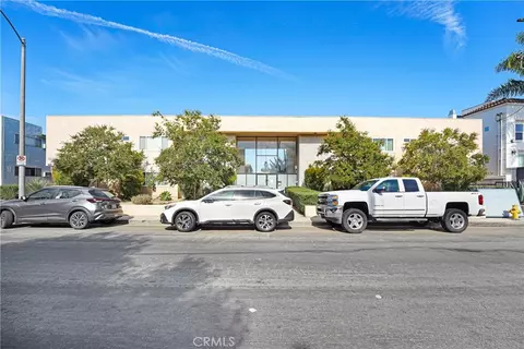 5232 Corteen Pl #7, Valley Village, CA 91607