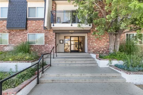5252 Coldwater Cyn, Sherman Oaks, CA 91401