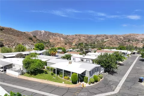 30000 Sand Canyon Rd #24, Canyon Country, CA 91387