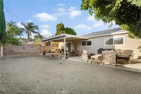 Exterior - 26801 Alcon, Saugus, CA 91350 photo 4 of 5