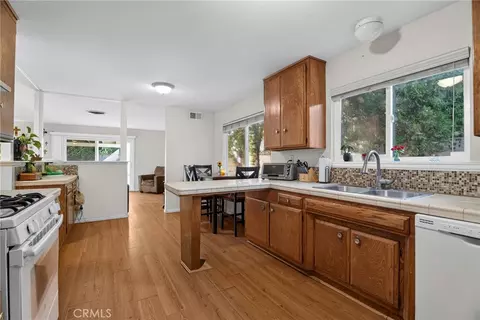 Kitchen - 26801 Alcon, Saugus, CA 91350 photo 1 of 2
