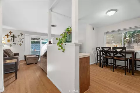 Entry Way - 26801 Alcon, Saugus, CA 91350 photo 1 of 1