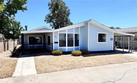 45465 25th St E #39, Lancaster, CA 93535 photo 2