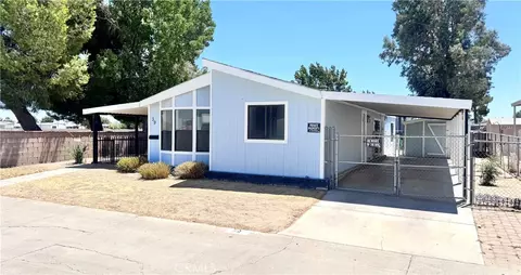 45465 25th St E #39, Lancaster, CA 93535 photo 3