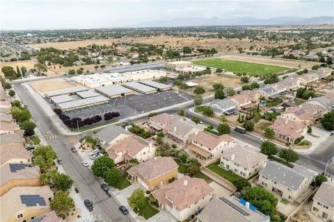 View/Area - 43832 Windrose, Lancaster, CA 93536 photo 7 of 9