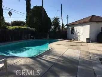 Exterior - 6559 Bothwell Rd, Reseda, CA 91335 photo 2 of 5