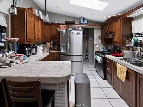 10965 Glenoaks #39, Pacoima, CA 91331 photo 4