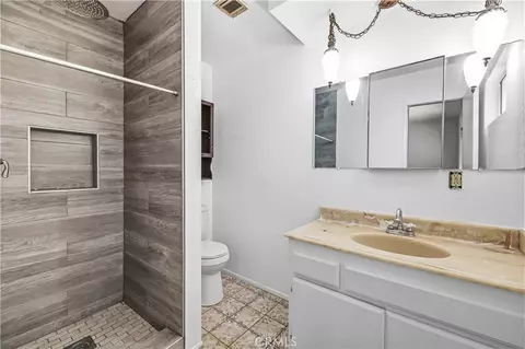 Bath - 38442 3rd St E, Palmdale, CA 93550 photo 2 of 2