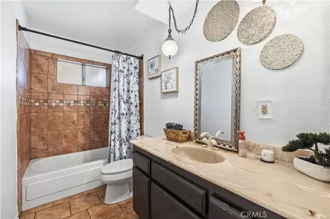 Bath - 38442 3rd St E, Palmdale, CA 93550 photo 1 of 2