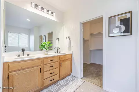 Bath - 4320 Jonathon, Lancaster, CA 93536 photo 3 of 3