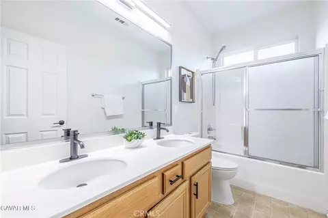 Bath - 4320 Jonathon, Lancaster, CA 93536 photo 2 of 3