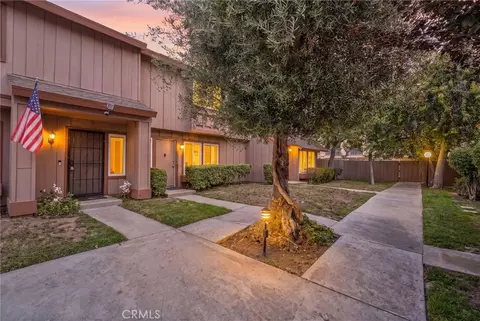 20119 Leadwell St #3, Winnetka, CA 91306