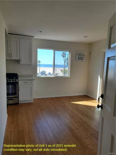 Living - 18 Sunset, Venice, CA 90291 photo 1 of 1