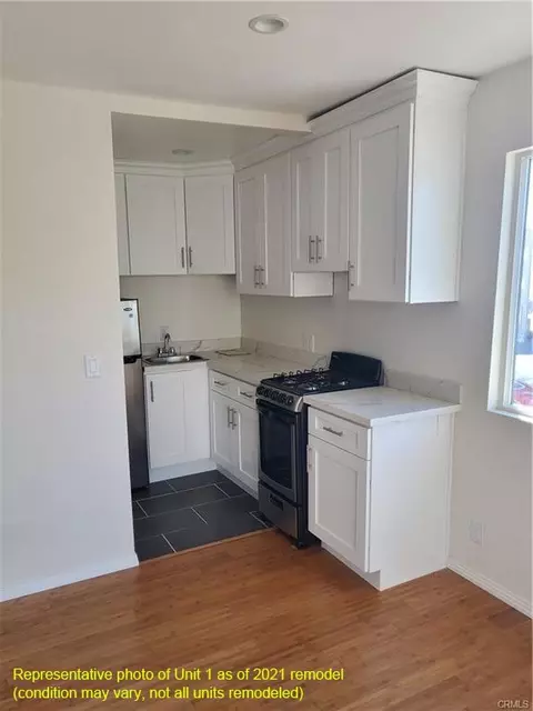 Kitchen - 18 Sunset, Venice, CA 90291 photo 1 of 1