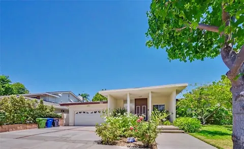6772 Julie, West Hills, CA 91307