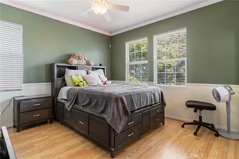 Bedroom - 574 Oak Tree Ct, Simi Valley, CA 93065 photo 2 of 4