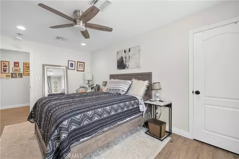 Bedroom - 34651 Florencell Ave, Acton, CA 93510 photo 1 of 7