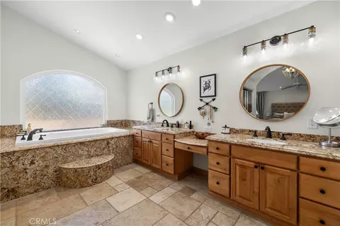 Bath - 34651 Florencell Ave, Acton, CA 93510 photo 2 of 5