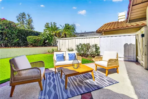 Exterior - 737 Congressional Rd, Simi Valley, CA 93065 photo 5 of 8