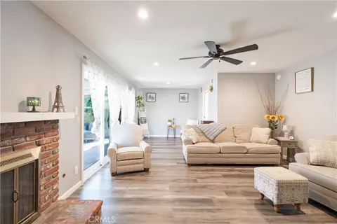 Living - 6155 Goshen Ave, Simi Valley, CA 93063 photo 2 of 2