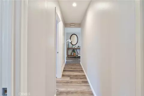 Entry Way - 6155 Goshen Ave, Simi Valley, CA 93063 photo 5 of 6