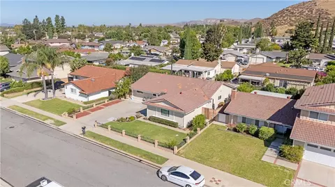 View/Area - 6155 Goshen Ave, Simi Valley, CA 93063 photo 2 of 4