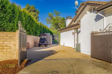 Exterior - 586 Valley Gate Rd, Simi Valley, CA 93065 photo 12 of 12