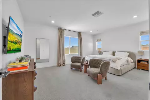 Bedroom - 3230 Emerald Ln, Lancaster, CA 93535 photo 4 of 6