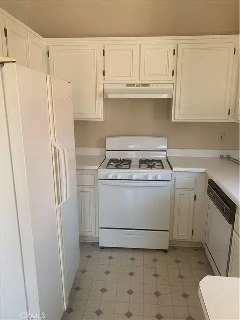 18107 Erik Ct #464, Canyon Country, CA 91387