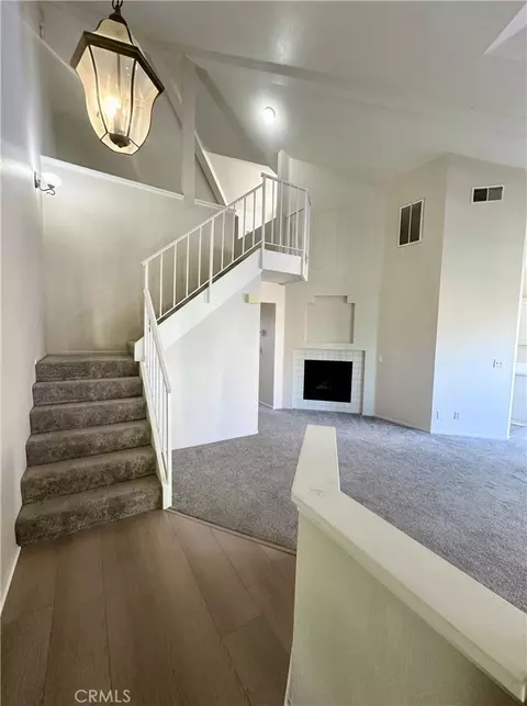 18107 Erik Ct #464, Canyon Country, CA 91387