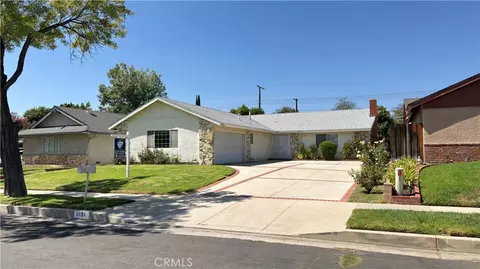 9621 Jumilla, Chatsworth, CA 91311