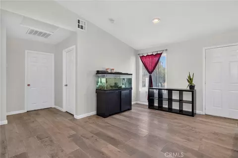 Entry Way - 40196 177th St E, Palmdale, CA 93591 photo 2 of 3
