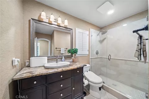 Bath - 5446 Sunlight, Simi Valley, CA 93063 photo 3 of 3
