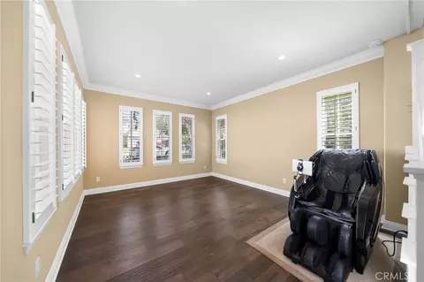 Living - 5446 Sunlight, Simi Valley, CA 93063 photo 6 of 8