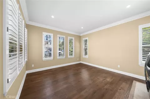 Living - 5446 Sunlight, Simi Valley, CA 93063 photo 7 of 8
