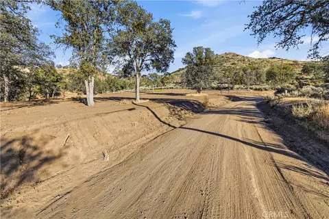 0 Chalet, Tehachapi, CA 93561 photo 17
