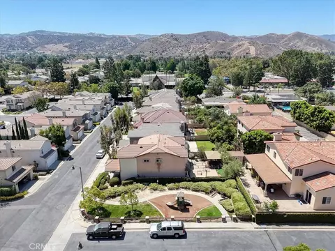 View/Area - 2449 Aurora, Simi Valley, CA 93063 photo 2 of 4